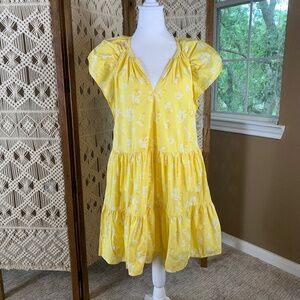 NWOT BANANA REPUBLIC Yellow Tiered Hem‎ Dress Size Small ruffle flutter sleeve